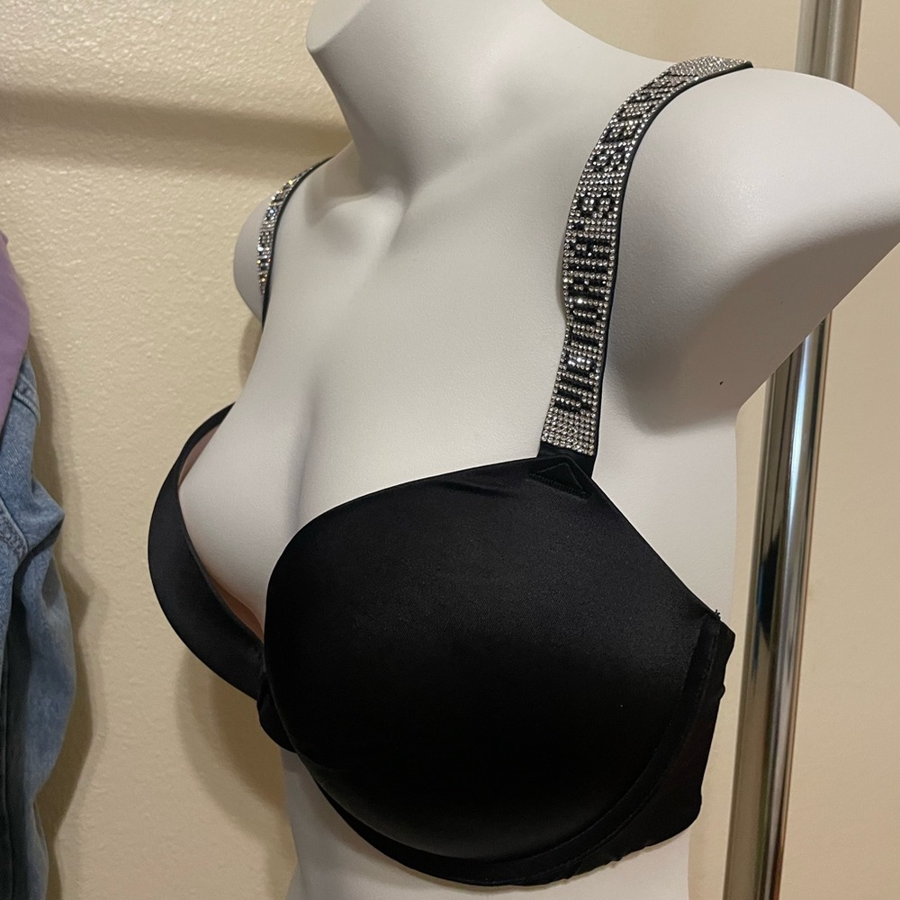 Bombshell Bra Vs - image 2
